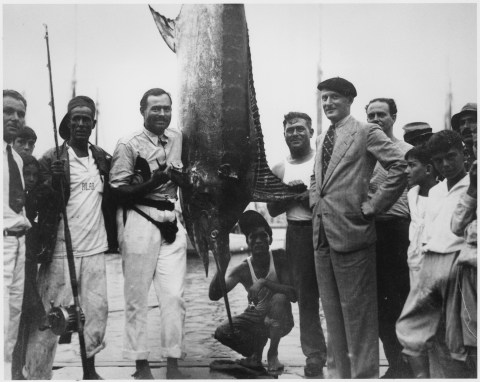 Ernest_Hemingway_and_Others_with_Marlin_July,_1934_-_NARA_-_192675